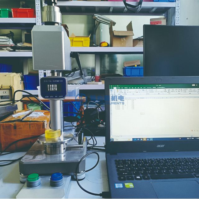 Otomatik Shore Sertlik Ölçme Cihazı (Shore Durometer) Üreticisi | Dijital Kauçuk ve Plastik Sertlik Test Cihazı ISO 7619 ASTM D2240