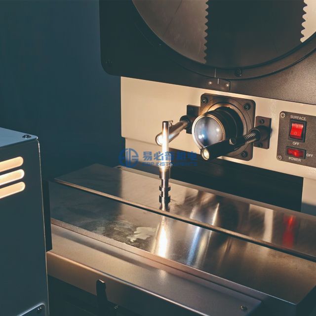 Hassas Yatay Profil Projektör Yüksek Doğruluk Ölçümü EYP-200H / 250H Optik Karşılaştırıcı